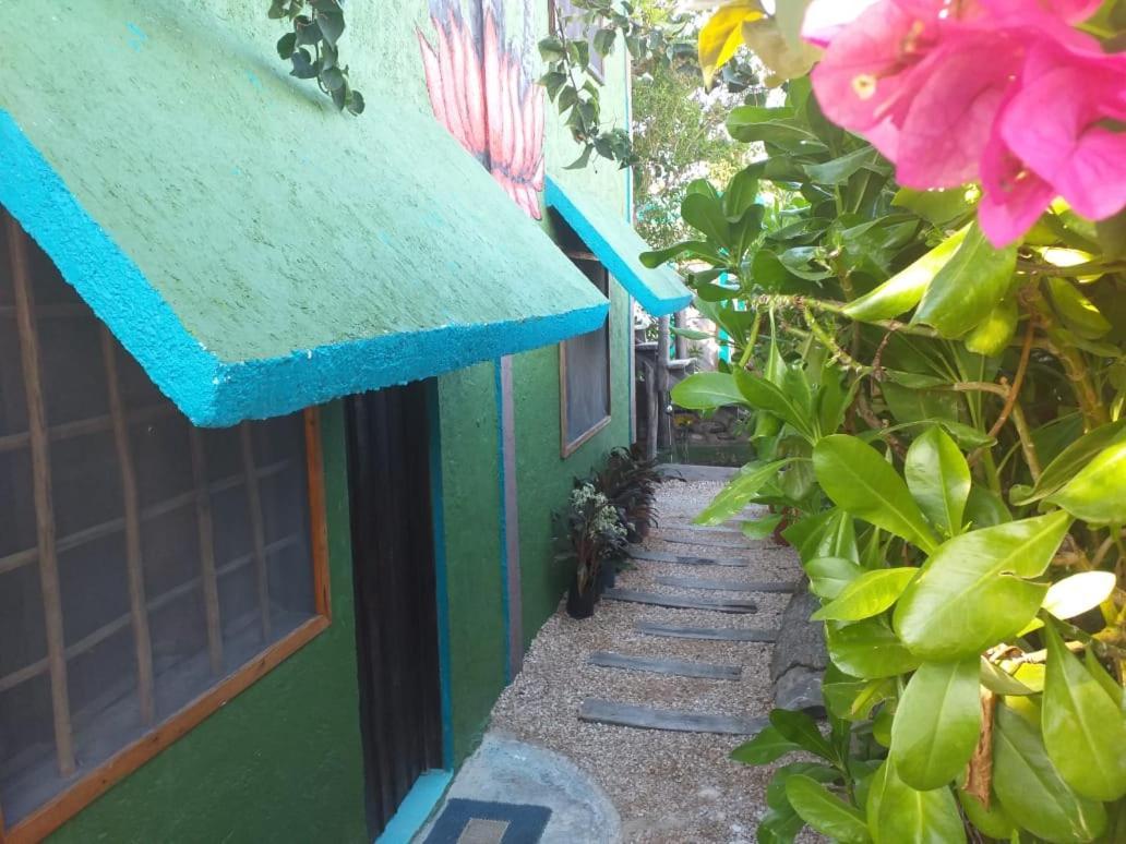 Hostel Utopia Isla Holbox Εξωτερικό φωτογραφία